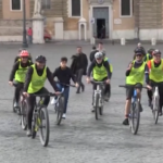 Europee, Ricci in bici da Fano fino a Roma per “unire l’Italia”