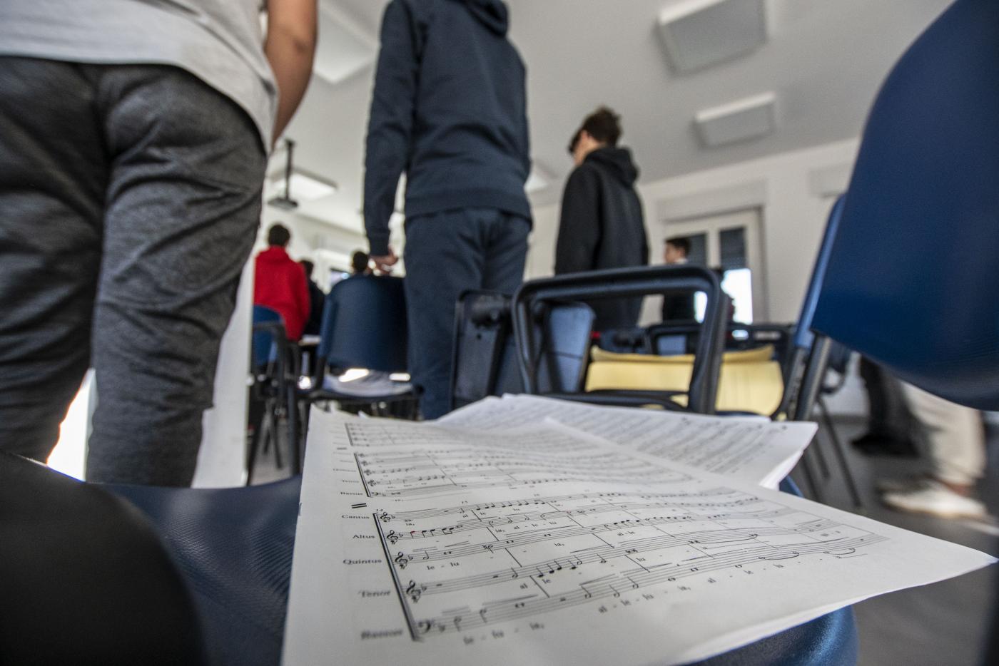 25 Aprile, ‘Faccetta Nera’ a scuola: bufera su insegnante in Irpinia 25 Aprile, ‘Faccetta Nera’ a scuola: bufera su insegnante in Irpinia