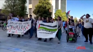 Sydney, manifestanti pro-Palestina montano tende all’Università