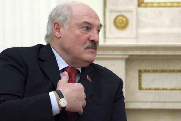 Il presidente russo Vladimir Putin incontra il presidente bielorusso Alexander Lukashenko al Cremlino