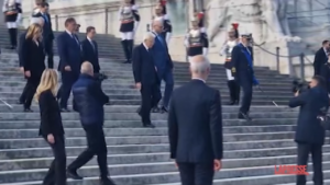 25 aprile, Mattarella e Meloni all’Altare della Patria