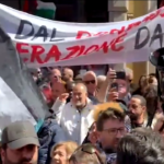 25 aprile, insulti al passaggio della Brigata ebraica: “Siete come i nazisti”