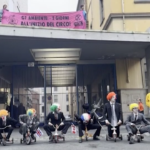 G7 Ambiente, blitz di Extinction Rebellion davanti a sede Rai Torino