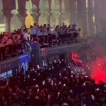 Festa Inter, l’arrivo dei pullman in piazza Duomo
