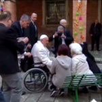 Venezia, Papa Francesco visita detenute nel carcere della Giudecca