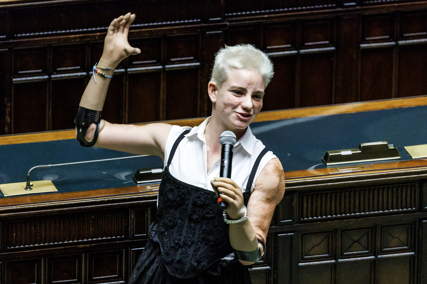 Bebe Vio risponde a Vannacci: “Classi separate per disabili? Insieme si cresce di più” Bebe Vio risponde a Vannacci: “Classi separate per disabili? Insieme si cresce di più”
