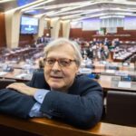 Europee, Sgarbi: “Sarò candidato con Fratelli d’Italia”