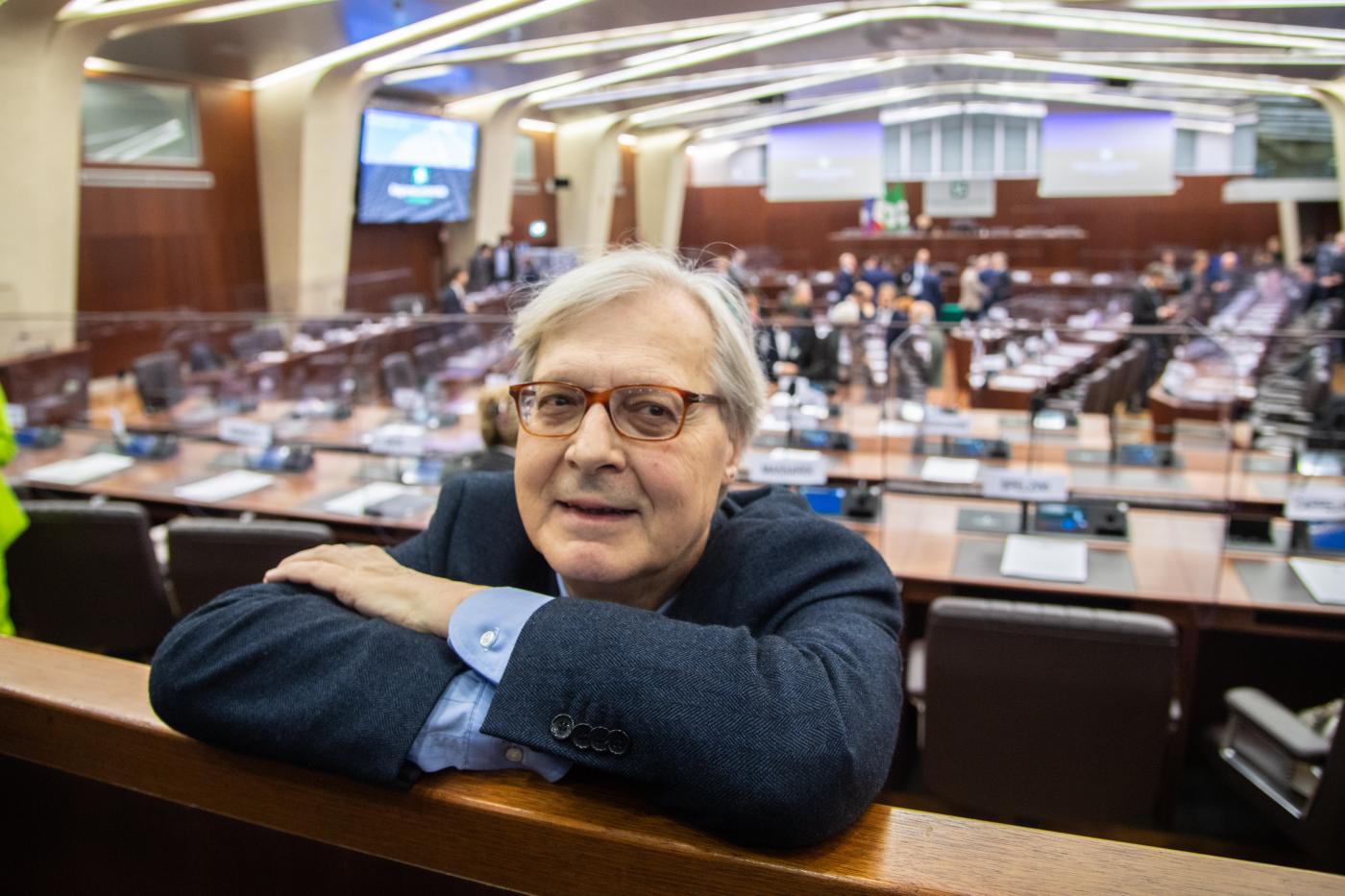 Europee, Sgarbi: “Sarò candidato con Fratelli d’Italia”