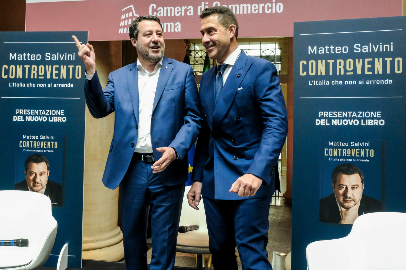 Salvini, prima volta insieme a Vannacci: “Riunione luciferina per la sinistra”