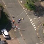 Londra, ferisce 5 persone: la scena dell’attacco dall’alto