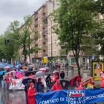 Primo maggio, in centinaia alla manifestazione a Torino