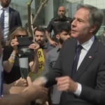 Medioriente, Blinken a famiglie ostaggi: “Riportarli a casa è al centro di tutto”