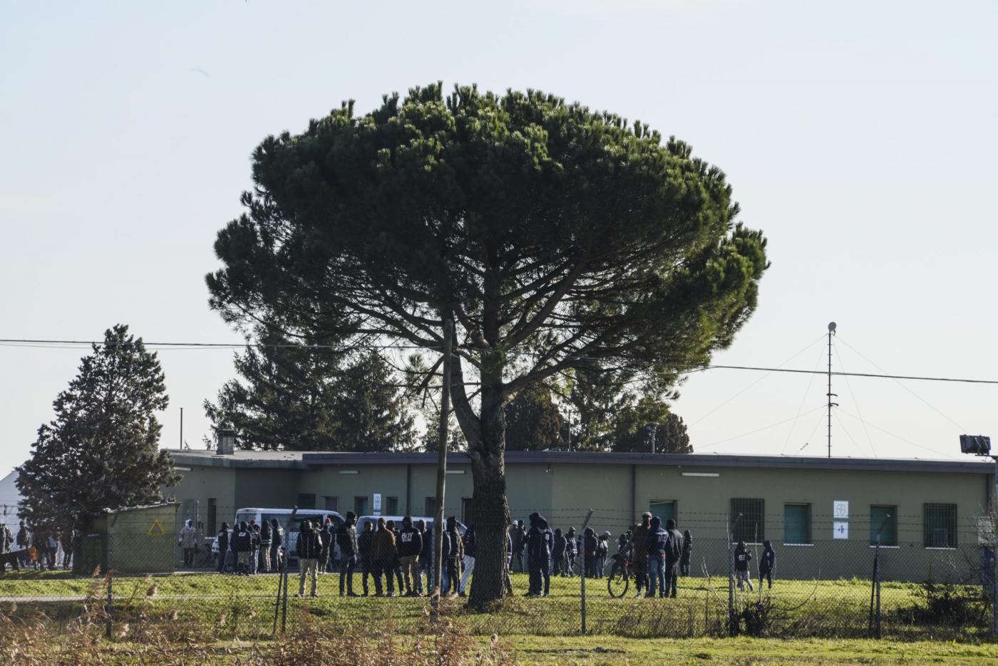 Richiedente asilo ucciso ad Asti, nel mirino sicurezza in centri accoglienza