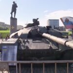 Russia, carri armati occidentali catturati in Ucraina in mostra a Mosca