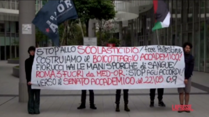 Gaza, protesta degli studenti a Roma Tre