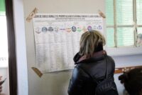 Milano - PierFrancesco Majorino al seggio per il voto