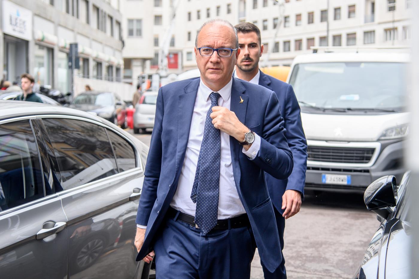 Scuola, Valditara: “A che serve studiare i dinosauri?” Scuola, Valditara: “A che serve studiare i dinosauri?”