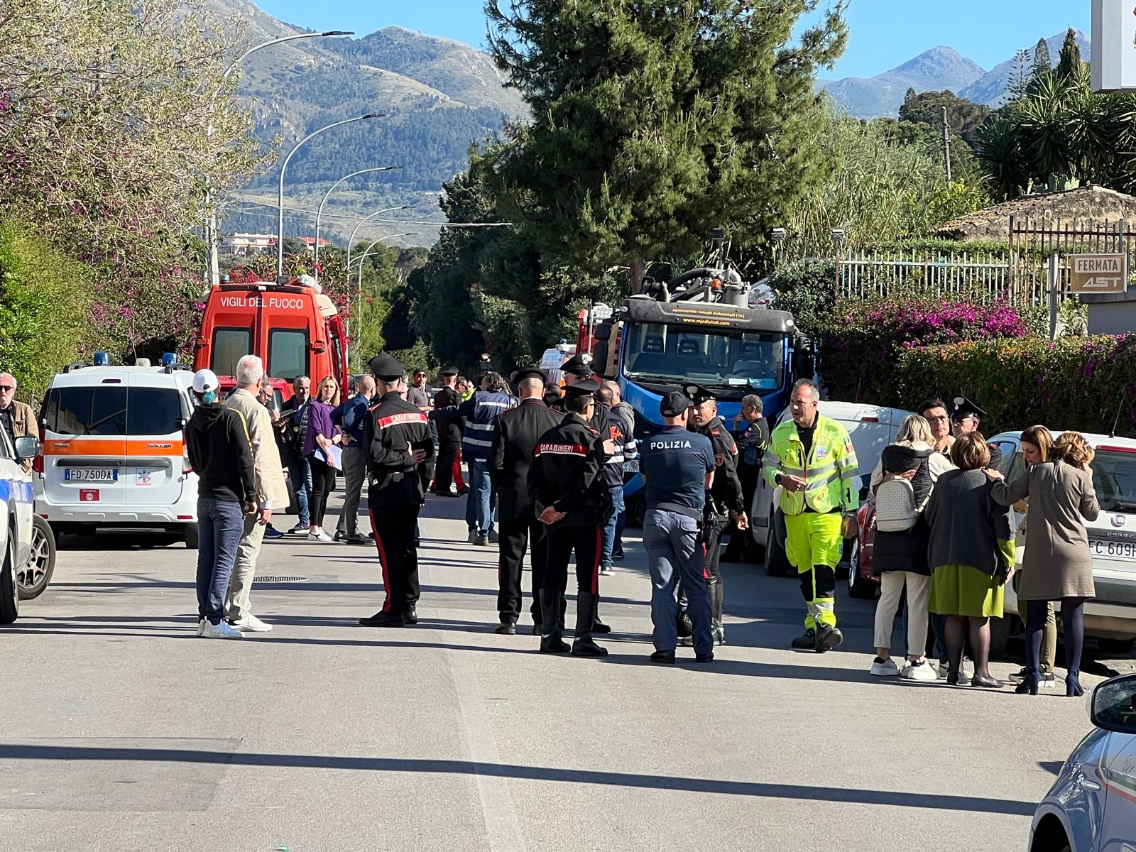 Strage Casteldaccia, cinque operai morti in una cisterna di liquami