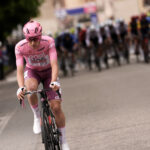 Giro d’Italia, trionfo Pogacar a Oropa: sloveno nuova maglia Rosa