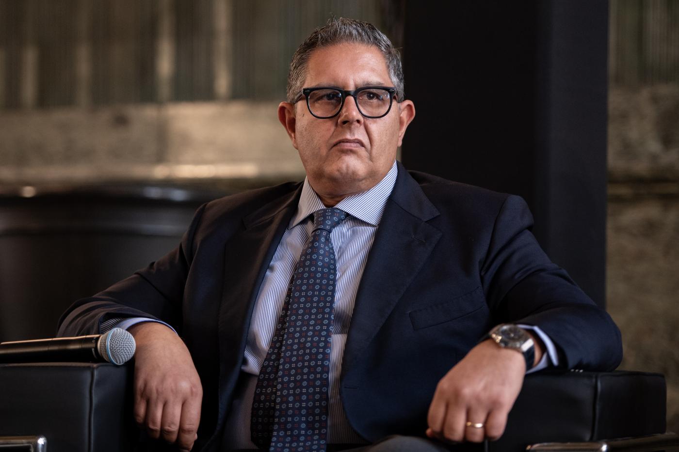 Arresto Toti, l’indagine si allarga. Il governatore: “Determinato a chiarire”