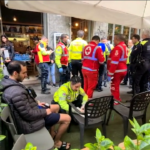 Milano, 28 bambini intossicati in piscina: i soccorsi sul posto