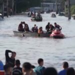 Alluvione in Brasile, le immagini da Porto Alegre: auto e case sommerse