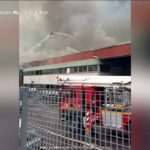 Bolzano, incendio Alpitronic: le operazioni di spegnimento