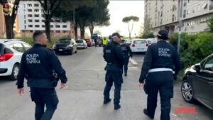 Roma, lotta alla droga: bonifica delle piazze di spaccio a Tor Bella Monaca