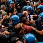 G7, scontri tra polizia e manifestanti a Venezia