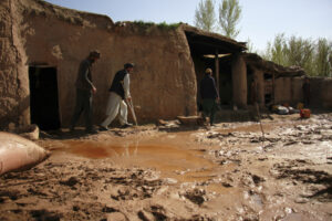 Inondazioni in Afghanistan, almeno 50 morti