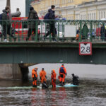 Russia, autobus cade da un ponte a San Pietroburgo: almeno sette morti