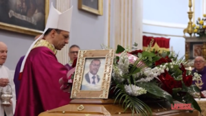Funerali operaio Casteldaccia, vescovo: “Morti bianche sconfitta società”