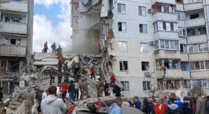 Ucraina, cinque morti in raid su Belgorod in Russia. Mosca: “Usate armi Nato”