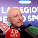 De Luca su ‘caso Don Patriciello’: “Aggressione contro di me, Meloni strumentalizza”