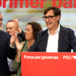 Catalogna, vincono i socialisti: ovazione per il leader Salvador Illa