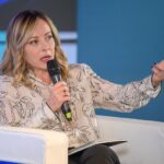 Caso Toti, Meloni: “Aspettiamo sue risposte, sta governando molto bene”