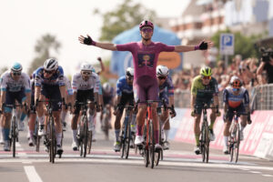 Giro d'Italia 2024 - Tappa 11 da Foiano di Val Fortore a Francavilla al Mare