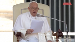 Papa: “Preghiamo per la pace definitiva, guerra è sempre una sconfitta”