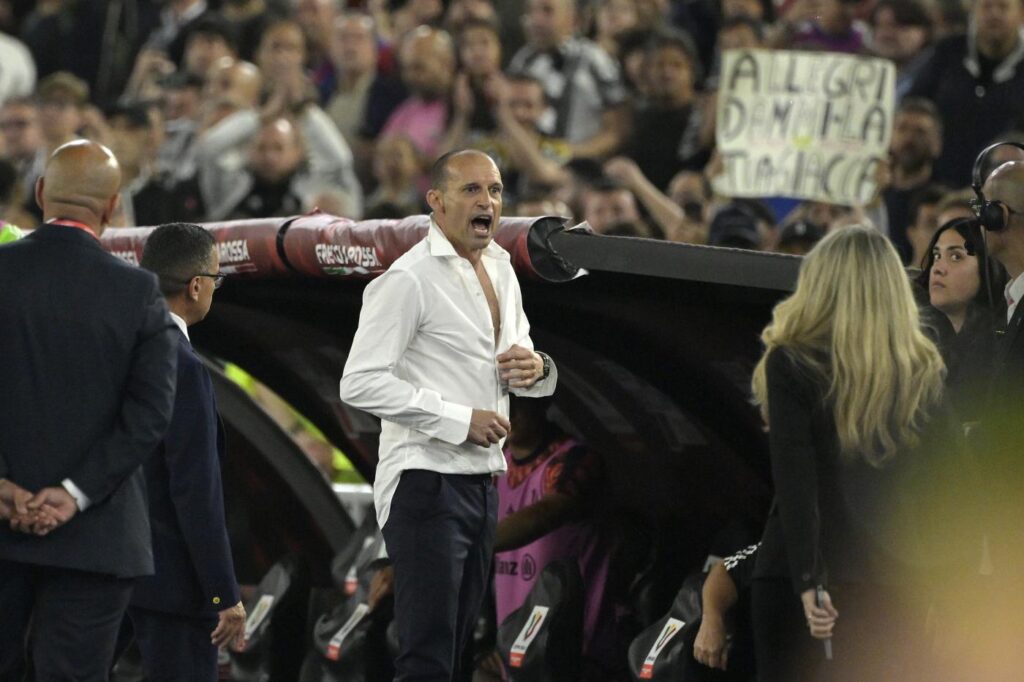 Galleria foto 'Coppa Italia, la furia di Allegri a fine partita: la fotogallery' - foto 4
