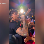 Concerto Radio Italia a Milano, fan in delirio per Ultimo