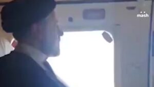 Raisi, le immagini del presidente iraniano sull’elicottero prima dello schianto