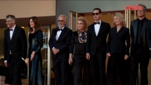 Cannes, Deneuve e Chiara Mastroianni sul red carpet per “Marcello Mio”