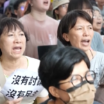Taiwan, 3.000 manifestanti protestano fuori dal Parlamento