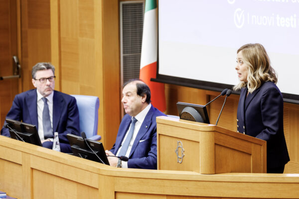 Giorgia Meloni al convegno sulla riforma fiscale organizzato dal Mef