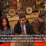 Gb, gaffe di Sunak in Galles: “Aspettate gli Europei?”. Ma la Nazionale è fuori