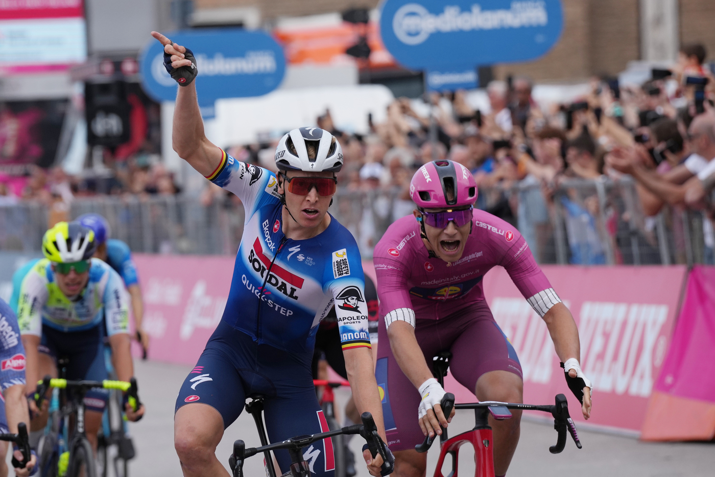 Giro d’Italia, Merlier vince 18esima tappa