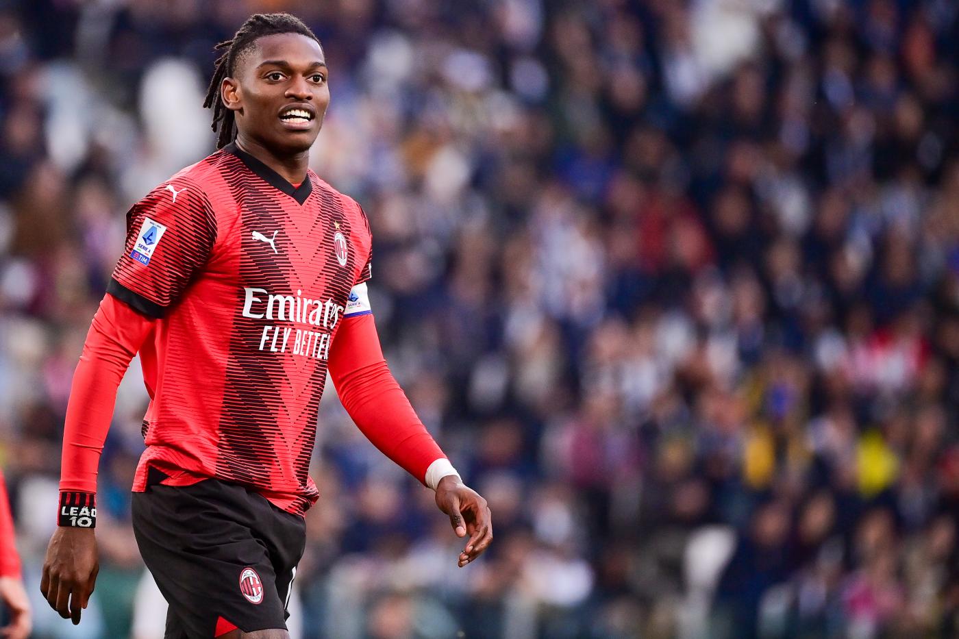 Media Portogallo, Al Hilal pronto a pagare clausola di 175 mln per Leao Media Portogallo, Al Hilal pronto a pagare clausola di 175 mln per Leao