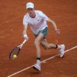 Roland Garros, Sinner: “Anca non mi preoccupa, posso giocare”