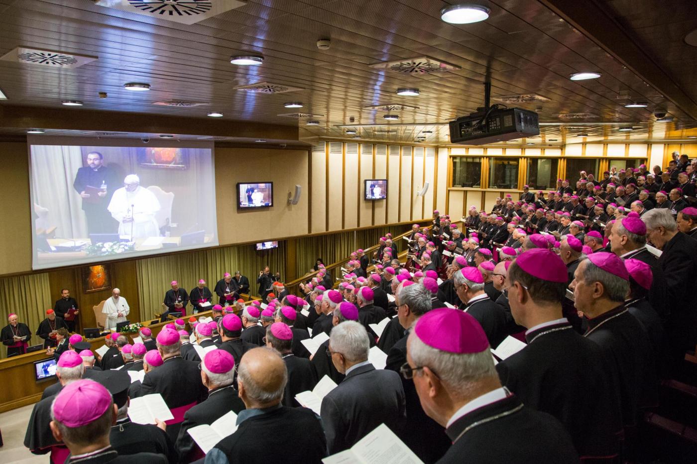 Autonomia, no della Cei: “Minaccia basi solidarietà”