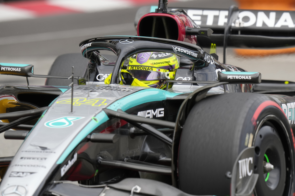 F Gp Montecarlo Lewis Hamilton Davanti Nelle Prime Prove Libere Lapresse